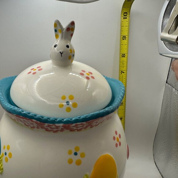 Temp-tations by Tara retired “Old World” 10” Easter Bunny cookie jar crazing - Picture 12 of 12